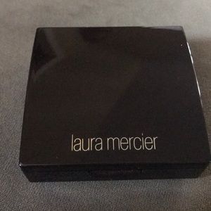 Brand new setting powder NWOT
